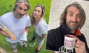 Dzisiaj nikt już nie ma wątpliwości, że swoją popularność zawdzięcza talentowi i własnej ciężkiej pracy, a nie faktowi posiadania sławnej mamy. Katarzyna Dowbor Najnowsze Artykuly I Zdjecia