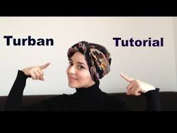 Ne les jetez surtout pas, on a trouvé des idées de créations à coudre facilement pour ne pas gâcher votre tissu. Turban Hijab Tutorial Youtube Hijab Tutorial Turban Hijab Turban Hijab Tutorial