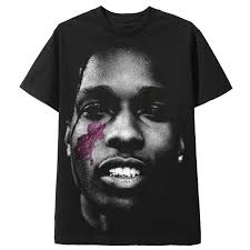 Collection de Vêtements Artistes de la Musique et du Sport