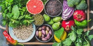 Il primo rimedio per ridurre i livelli di acido urico nel sangue è limitare il consumo di crostacei, insaccati, interiora, legumi, pesce grasso, pollame, selvaggina, birra e altre bevande alcoliche per prediligere invece il consumo di alimenti a basso. Acidi Urici Alti Scopriamo Insieme Come Combatterli A Tavola Grazia Di Stefano Nutrizionista