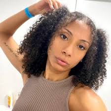 India Bowen (@indz.b)