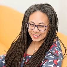 Carrie Zettel's Instagram, Twitter & Facebook