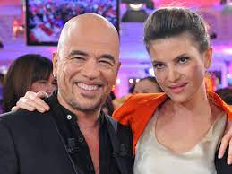 Joyeux anniversaire mon fils, a écrit isabelle funaro, l'ex de pascal obispo, sur son compte instagram, dévoilant une photo de son protégé, bébé. Pascal Obispo Et Isabelle Funaro Pour Les 20 Ans De Leur Fils Sean Ils Partagent D Adorables Photos Souvenirs Femme Actuelle Le Mag