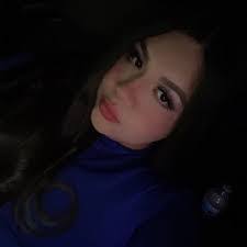 Tabitha Putnam's Instagram, Twitter & Facebook