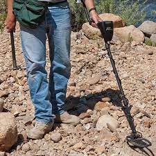 Construir tu propio detector de metales es divertido y educativo. Los Mejores Detectores De Metales Ofertas Y Precios Abril 2021