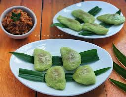 10 Resep Jajanan Pasar Berbahan Kelapa Parut Sederhana Dan Enak