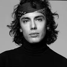 Sergio Rossi has recruited a seasoned shoe designer as its new creative  director.