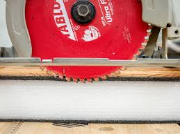 Wing nuts make it easy to remove the splitter without. Tips And Tricks On How To Use A Circular Saw Diy