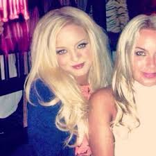 Ami Jane Connelly (@AmiJaneConnelly)