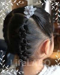 保育園 幼稚園女の子の髪型 帽子 お昼寝もokの崩れにくい簡単アレンジ集 lifelabo プリンセス 髪型 髪型 簡単ヘア