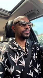 Rey Labrada's Instagram, Twitter & Facebook