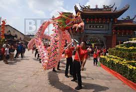 Berbagai persiapan pasti sedang anda kerjakan saat ini. Sambutan Tahun Baru Cina 2018