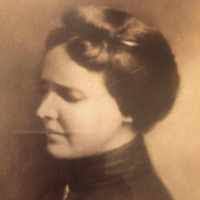 Isabella Rollins's Instagram, Twitter & Facebook