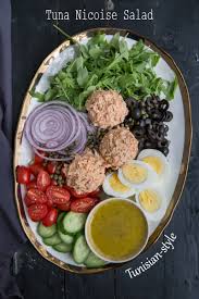 Tunisian Style Tuna Nicoise Salad Busy In Brooklyn Tuna Nicoise Salad Nicoise Salad Nicoise Salad Recipe