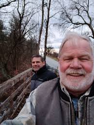 Happy New Year Everyone Beautiful start of 2025 with a hike around the lake.