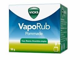 La Liste Noire Des 39 Medicaments Dangereux Pour Vos Enfants Vicks Vaporub Medicament Liste De Medicament