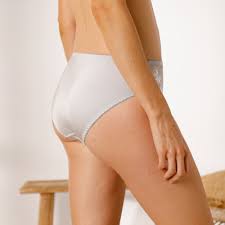 Nullelse{ resource.msg('revisioninfo.seotitleproductbefore', 'revisioninfo', null) pdict.product.name resource.msg('revisioninfo.seotitleproductafter', 'revisioninfo. Culotte Maille Satinee Et Tulle Brode Calenca Blancheporte