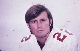 Happy 74th birthday to former Florida State and NFL receiver Barry Smith. A  1969 graduate of Miami Coral Park High School, Smith was one of the top  athletes to come out of