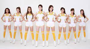 中信兄弟啦啦队passion sisters。 而中信兄弟啦啦队passion sisters则相对低调，季前没有举办徵选活动，据了解，今年passion sisters开季仍维持16名女孩阵容，但会有微幅变动，新成员会在过完农曆年后进行女孩春训时，对外宣布和介绍。 æ­£å¦¹ Passion Sisters ä¸­ä¿¡å…„å¼Ÿå•¦å•¦éšŠæ‡¶äººåŒ… æ£'çƒæ‡‰æ´åœ˜å€‹äººè³‡æ–™ Fbç²‰çµ² Funtopè³‡è¨Šç¶²