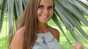 Top Scholars: Satellite's Julia Hoffman