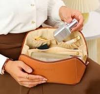Beenlove Reise-Kosmetiktasche mit großem Fassungsvermögen, multifunktionale  Aufbewahrungstasche, Make-up-Tasche aus PU-Leder