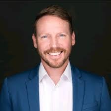 Devan Hamilton's Instagram, Twitter & Facebook