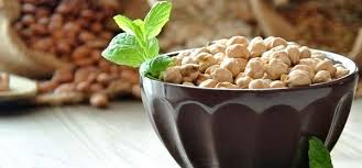 Vediamo nel dettaglio la tabella nutrizionale per 100 grammi di hummus Ceci Proprieta Calorie Valori Nutrizionali E Controindicazioni Greenme