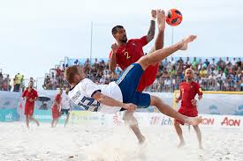 Родоначальники пляжного футбола и самая титулованная на планете бразилия после триумфа 2017 года второй раз подряд вылетела уже на идеальный финал. Plyazhnyj Futbol Superfinal Evroligi Rossiya Proigrala Portugalii 2 4 Final Chempionat