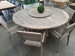 vintage ronde teak tafel grey wash geborsteld meubels interieur badkamermeubel