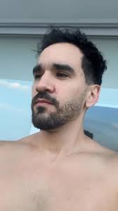 Reel by Eric Noda Alamo (@ericcmind) · January 3, 2026