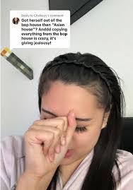 Rena House's Instagram, Twitter & Facebook