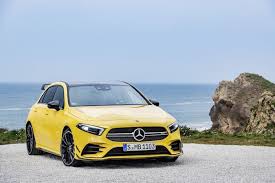 New Mercedes Amg A35 Comes With 306 Horsepower Mercedes Amg Benz A Class Hot Hatch