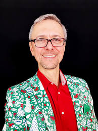 Tackling a large cello repertoire in a short time