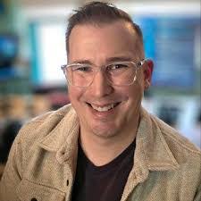 Seth Sutherland's Instagram, Twitter & Facebook