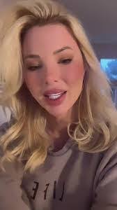 Jessica Sawyers's Instagram, Twitter & Facebook