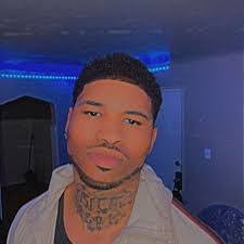 Willie Beamon's Instagram, Twitter & Facebook