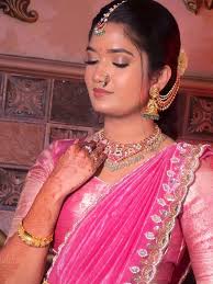 Photos by Veena Ramesh. bridal makeup artist (@makeover_by_veenaramesh) ·  September 10, 2025