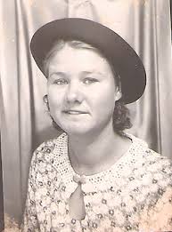 Nellie (Grisham) Stone. She married Harry Stone, and they had several  children. She was a sister to Annabell (Grisham) Looney.