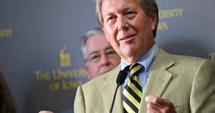 U of Iowa president to retire as school faces challenges