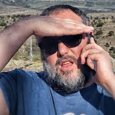 Laura Llovet's Instagram, Twitter & Facebook