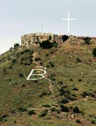 Table Rock In Boise Idaho Love That Cross That I Could Step Outside My Back Porch At Night And See Aglow Hope It Never G Explore Idaho Table Rock Boise Idaho