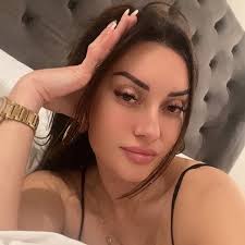 ℓizette ℓove (@lizettelovee) • Threads, Say more