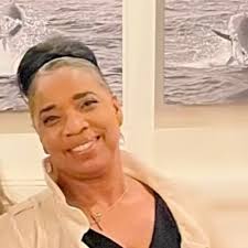 strongsmartbold #womeninsports #ballhalla #goldenstate #communitydriven