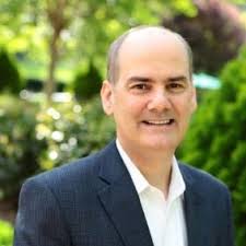 Daniel Surette has been appointed Vice President of Sales at Omni Hotels