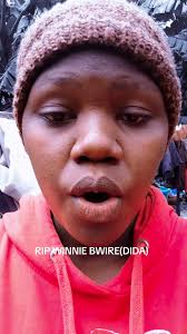 Didas Collegues in Sultana Mourning Her