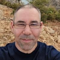 100+ 'Zbigniew' profiles