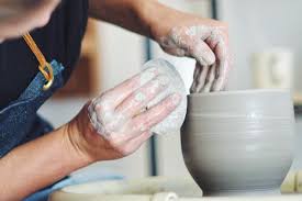 Bio — Tamara Bryan Pottery