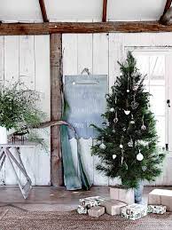 A Traditional Australian Christmas At Glenmore House Nsw House Decor Rustic Rustic Doors Rustic House