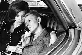He comes to earth pretending to be an earth man and uses his technological knowledge to patent inventions and become super wealthy. David Bowie S Co Star In The Man Who Fell To Earth On Filming The Movie Variety