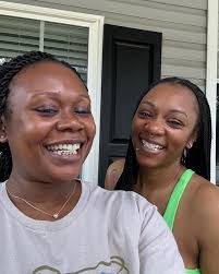 Ashley Barnwell's Instagram, Twitter & Facebook